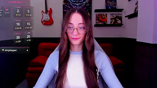 Snapshot of Lexi_Split chatting on June 2026 01:39:02 AM Lexi Split online show from June 2026 01:39:02 AM
