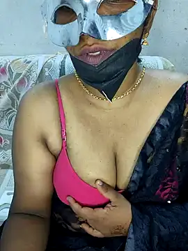 Snapshot of Malluivaniya chatting on January 2025 07:13:02 PM Malluivaniya online show from January 2025 07:13:02 PM