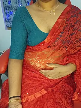 Snapshot of Malluivaniya chatting on June 2026 06:46:01 AM Malluivaniya online show from June 2026 06:46:01 AM