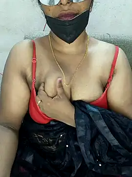 Snapshot of Malluivaniya chatting on December 2024 08:01:02 PM Malluivaniya online show from December 2024 08:01:02 PM