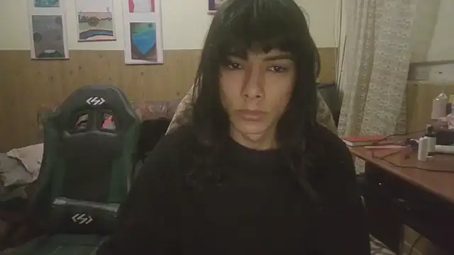 calliemaggotbone online show from November 2025 01:09:01 AM