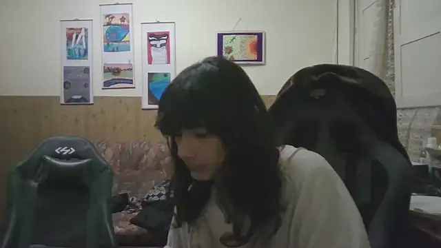 calliemaggotbone online show from November 2025 06:46:02 AM