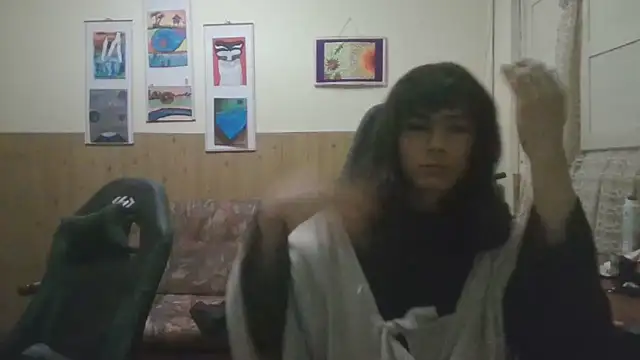 calliemaggotbone online show from November 2025 09:19:01 PM