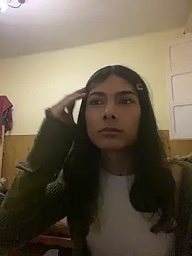 calliemaggotbone online show from April 2026 12:06:02 PM