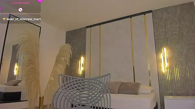 riley sierra online show from November 2025 12:53:01 PM