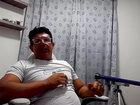 Snapshot of pedropicapi chatting on October 2025 12:08:02 AM pedropicapi online show from October 2025 12:08:02 AM