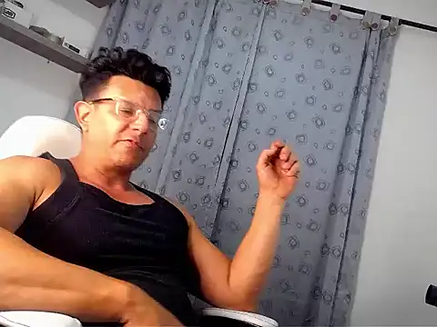 Snapshot of pedropicapi chatting on November 2025 11:25:02 PM pedropicapi online show from November 2025 11:25:02 PM