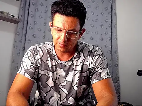 Snapshot of pedropicapi chatting on November 2025 02:36:02 AM pedropicapi online show from November 2025 02:36:02 AM