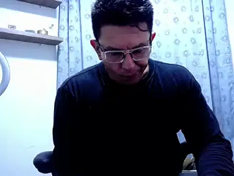 Snapshot of pedropicapi chatting on February 2025 03:50:01 AM pedropicapi online show from February 2025 03:50:01 AM