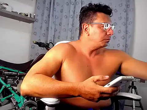 Snapshot of pedropicapi chatting on October 2025 12:47:02 AM pedropicapi online show from October 2025 12:47:02 AM