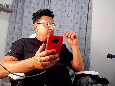 Snapshot of pedropicapi chatting on October 2025 12:00:02 AM pedropicapi online show from October 2025 12:00:02 AM