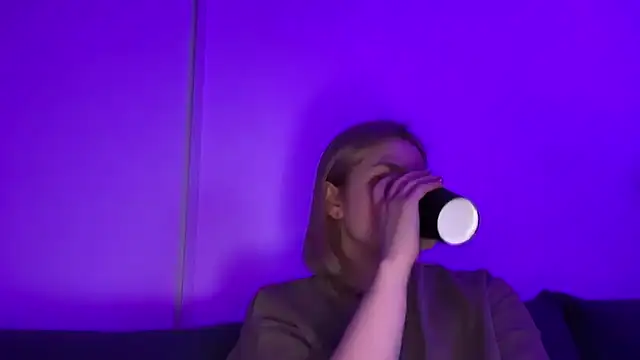 Snapshot of Isabel-Bailey chatting on February 2026 09:12:02 PM Isabel-Bailey online show from February 2026 09:12:02 PM