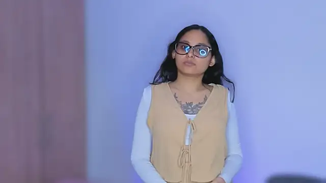 Cuteprincess21 online show from April 2026 10:50:01 PM