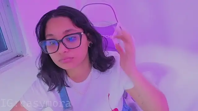 Cuteprincess21 online show from November 2025 12:44:01 AM