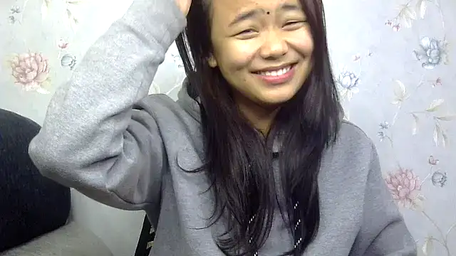 Snapshot of cute_sapna chatting on December 2024 05:19:01 PM cute sapna online show from December 2024 05:19:01 PM