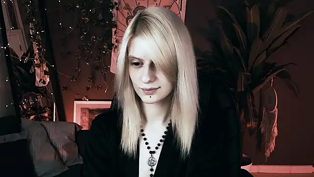Noah ElmerX online show from November 2025 10:26:02 PM