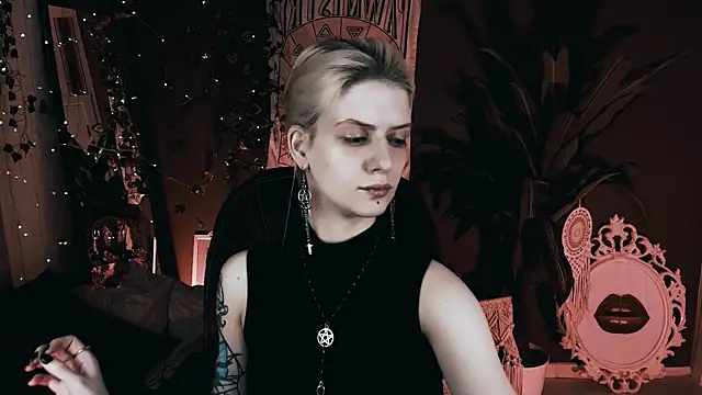 Noah ElmerX online show from November 2025 10:10:01 PM