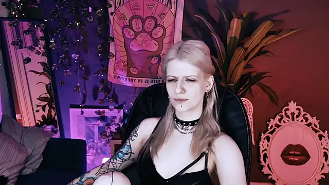 Noah ElmerX online show from July 2026 04:29:02 PM