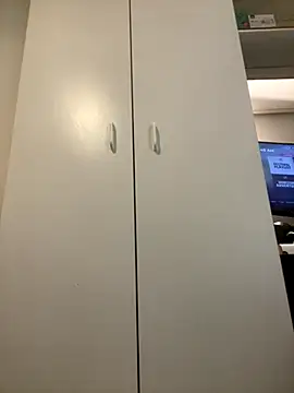 YesTheSexiest online show from December 2025 07:41:01 AM