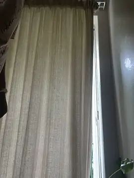 YesTheSexiest online show from November 2025 10:52:01 AM