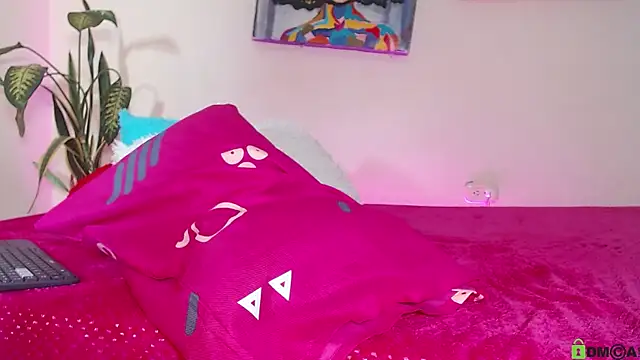 natasha jm online show from October 2025 11:36:01 PM