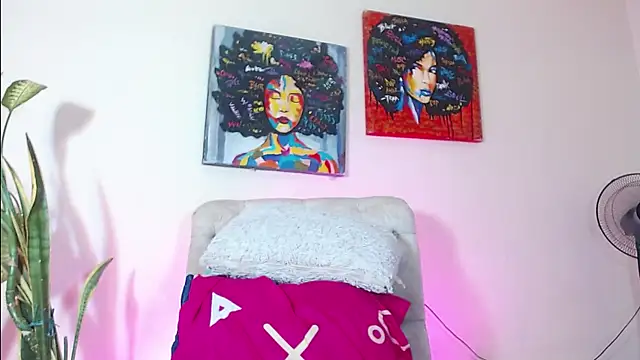 natasha jm online show from January 2026 11:32:01 PM