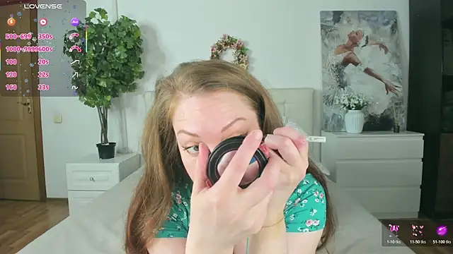 CutieGinger online show from May 2026 06:19:01 AM
