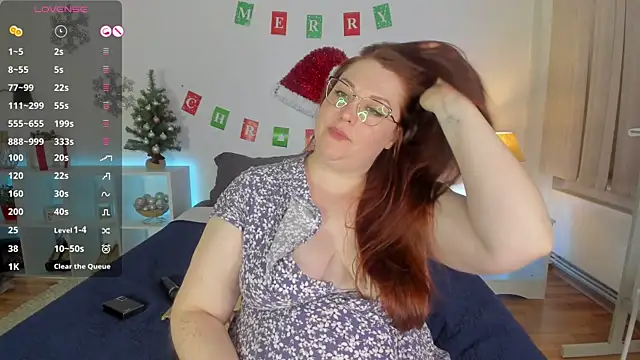 Snapshot of CutieGinger chatting on January 2025 12:27:01 AM CutieGinger online show from January 2025 12:27:01 AM