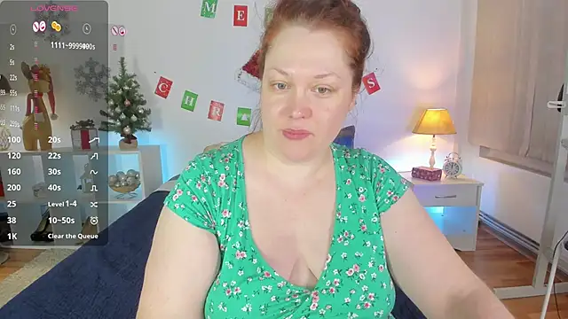 Snapshot of CutieGinger chatting on January 2025 08:14:01 PM CutieGinger online show from January 2025 08:14:01 PM