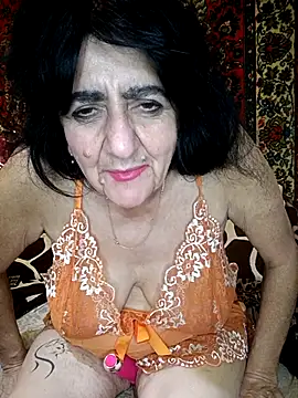 Snapshot of Lovely_Lori chatting on October 2025 04:30:01 PM Lovely Lori online show from October 2025 04:30:01 PM