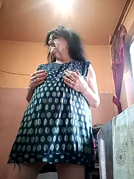 Snapshot of Lovely_Lori chatting on October 2025 05:33:02 AM Lovely Lori online show from October 2025 05:33:02 AM