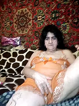 Lovely Lori online show from October 2025 06:50:02 PM