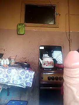 Lovely Lori online show from May 2026 04:50:01 AM