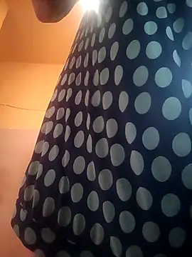 Lovely Lori online show from November 2025 05:00:02 AM