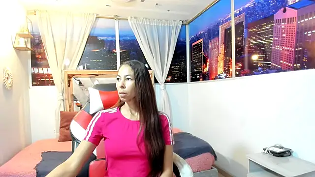 Snapshot of Rosalinda_Cortez chatting on January 2025 12:49:02 PM Rosalinda Cortez online show from January 2025 12:49:02 PM
