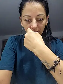 Snapshot of bruneta_sexy23 chatting on November 2025 06:40:01 AM bruneta sexy23 online show from November 2025 06:40:01 AM