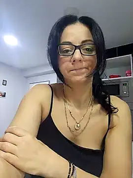 Snapshot of bruneta_sexy23 chatting on January 2025 04:26:01 AM bruneta sexy23 online show from January 2025 04:26:01 AM