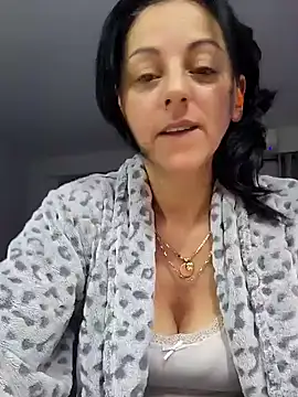 Snapshot of bruneta_sexy23 chatting on January 2025 07:04:01 PM bruneta sexy23 online show from January 2025 07:04:01 PM