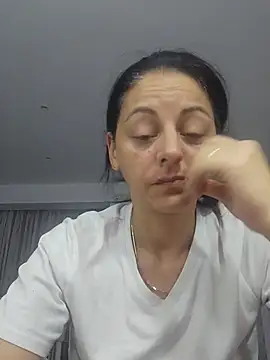 bruneta sexy23 online show from May 2026 08:31:02 PM