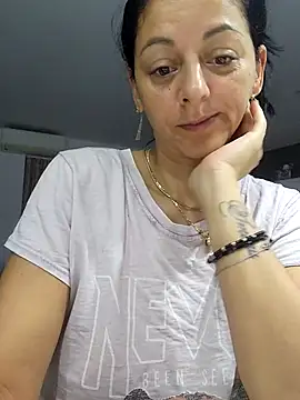 Snapshot of bruneta_sexy23 chatting on October 2025 05:30:01 AM bruneta sexy23 online show from October 2025 05:30:01 AM