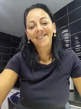 Snapshot of bruneta_sexy23 chatting on September 2025 03:45:01 AM bruneta sexy23 online show from September 2025 03:45:01 AM