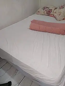 Snapshot of Rafaelayamazaki chatting on February 2026 05:46:02 PM Rafaelayamazaki online show from February 2026 05:46:02 PM