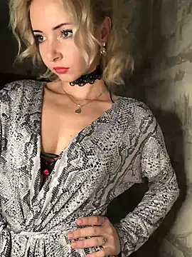 Kristina03 online show from January 2026 09:21:02 PM