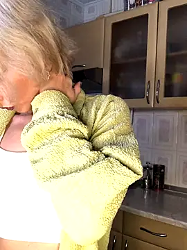 Kristina03 online show from November 2025 09:29:01 PM