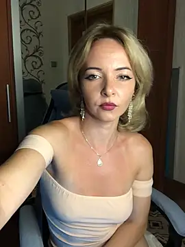 Kristina03 online show from July 2026 09:49:02 PM