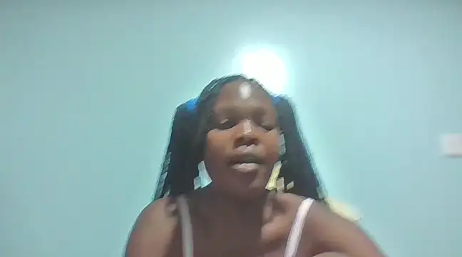 Snapshot of cute_roxie chatting on February 2025 07:26:01 AM cute roxie online show from February 2025 07:26:01 AM