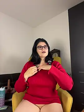 adriana71 online show from June 2026 04:01:01 AM