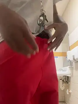 Snapshot of ITSONLYKENNY chatting on February 2025 06:26:01 PM ITSONLYKENNY online show from February 2025 06:26:01 PM