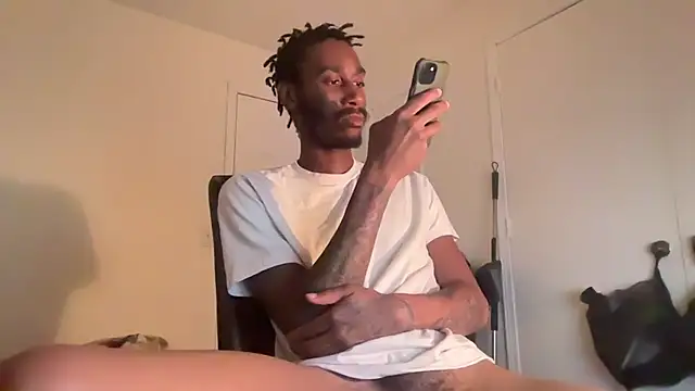 Snapshot of ITSONLYKENNY chatting on October 2025 05:52:01 AM ITSONLYKENNY online show from October 2025 05:52:01 AM