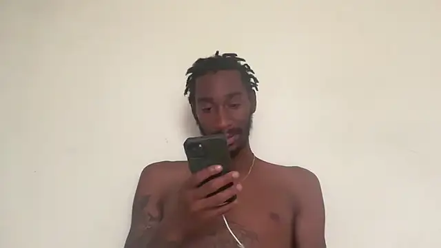 Snapshot of ITSONLYKENNY chatting on September 2025 01:39:01 PM ITSONLYKENNY online show from September 2025 01:39:01 PM